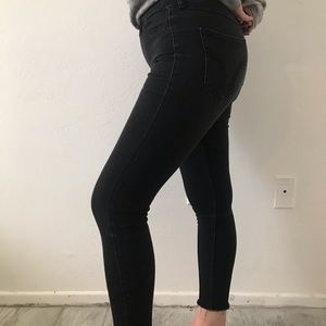 High-rise Black Skinney Jeans